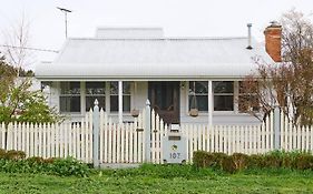 Miners Cottage Lancefield